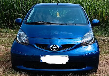 Toyota Aygo (X) Aygo (X) 1,0 Club Club