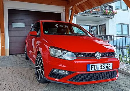 VW Polo Volkswagen 1.8 TSI DSG GTI