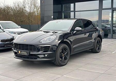 Porsche Macan Basis Metallic