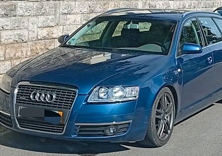 Audi A6 3.2 Quattro TÜV NEU