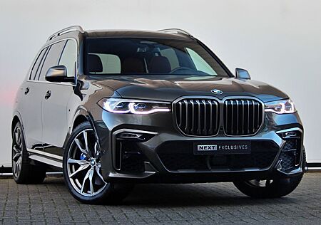 BMW X7 M50i | Sky Lounge | M-sport | B&W