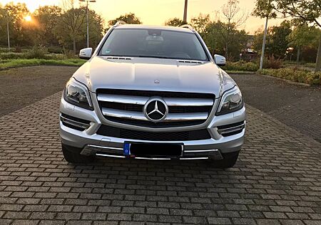 Mercedes-Benz GL 350 Mercedes GL350 Bluetec 4Matic/Euro 6/TÜV NEU/360