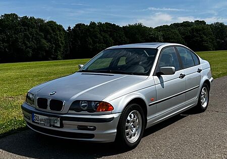BMW 318i E46 / 87000 km/ Schiebedach/ TÜV neu