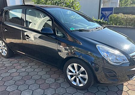 Opel Corsa 1.4 Active Lenkradheizung, Sitzheizung