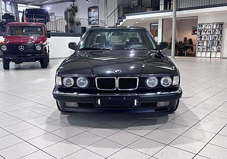 BMW 750iL Automatik