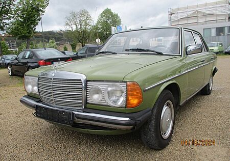 Mercedes-Benz 200 D -H KENNZEICHEN- -IN KUNDENAUFTRAG-!