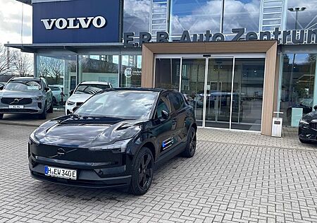 Volvo EX30 Extended Range Ultra Black Edition