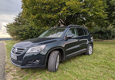 VW Tiguan Volkswagen 2.0 TDI 125kW 4MOTION Sport & Style S...