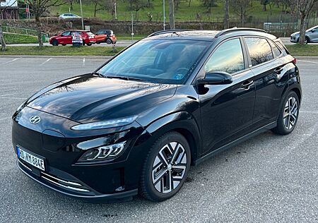 Hyundai Kona Elektro ELEKTRO 150kW Premium Garantie