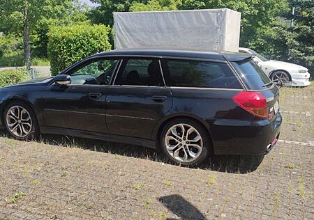 Subaru Legacy Blitzen STi Sondermodell