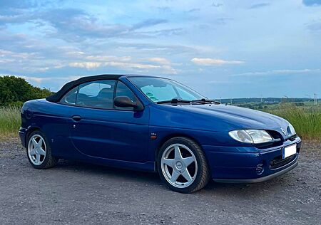 Renault Megane 1.6e -Cabrio