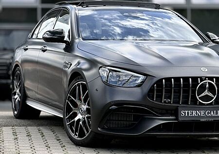 Mercedes-Benz E 63 AMG S FINAL/CARBON/TRACK/360°/HEADUP/DISTRO