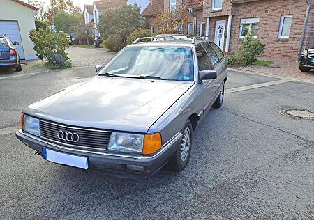 Audi 100 Avant 2.3 Typ 44