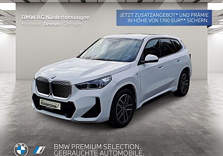 BMW iX1 xDrive30 M Sport AHK Driv.Assist.Prof LED