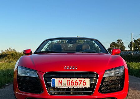 Audi R8 Spyder 5.2 FSI quattro