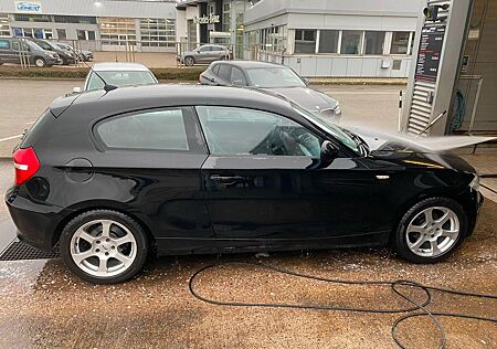 BMW 116d Edition Lifestyle Edition Lifestyle