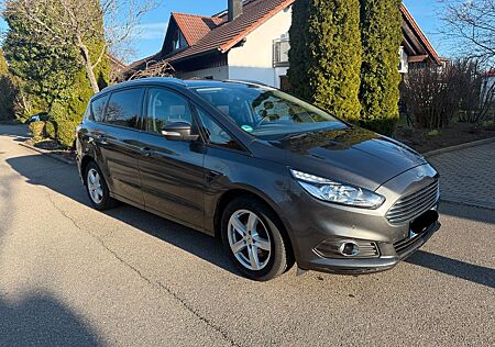 Ford S-Max 1,5 EcoBoost Business Edition 5-7 Sitze