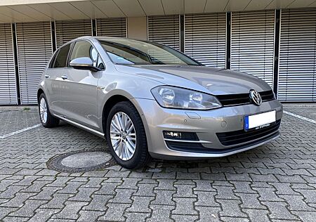 VW Golf Volkswagen 1.2 TSI CUP, Parklenkassistent, AHK