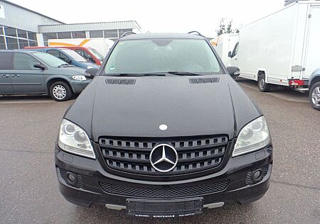 Mercedes-Benz ML 280 ML 280CDI Leder Automatik Navi-Tv Klimaautomatik