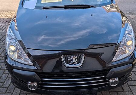 Peugeot 307 CC Platinum 140 Automatik