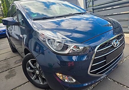 Hyundai ix20 BlueSpaceALARM ISOFIX SHZ TPSM ALU STASTSTO