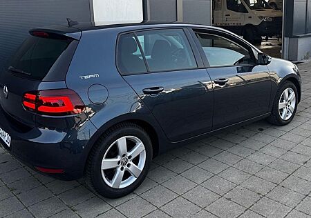 VW Golf Volkswagen 1.6 TDI *Team*TÜV 10/26*