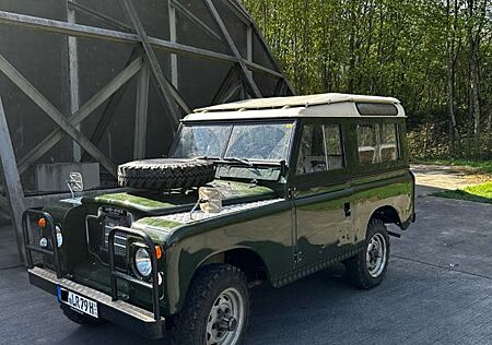 Land Rover Serie III 88