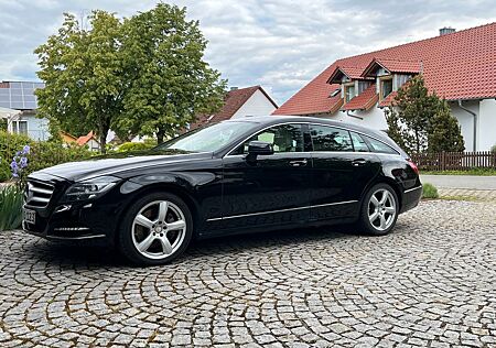 Mercedes-Benz CLS 350 Shooting Brake CLS 350 CDI Shooting ...