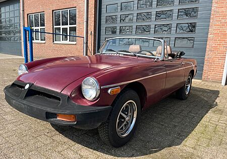 MG MGB roadster 1978 | Projekt | California import