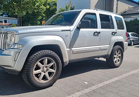 Jeep Cherokee KK Limited, 3,7L, Hoch & Breit