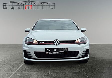 VW Golf Volkswagen VII Lim. GTI BMT