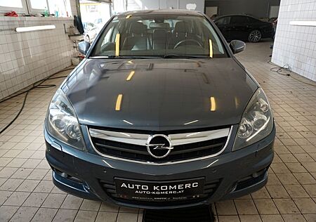 Opel Vectra 1.9 CDTI Cosmo Plus 88kW