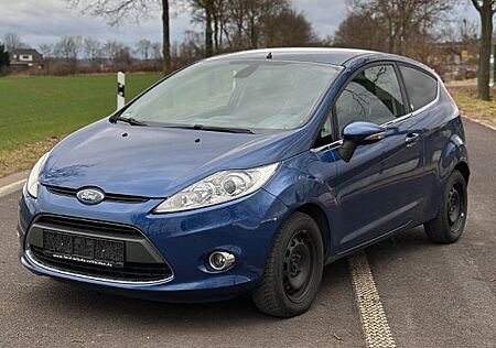 Ford Fiesta 1,6 TDCi Ghia // TÜV bis 03/27
