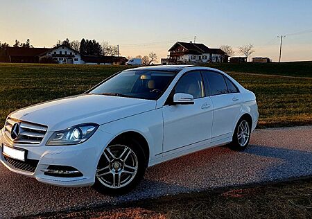 Mercedes-Benz C 220 CDI Autom. Elegance - TÜV NEU!!!