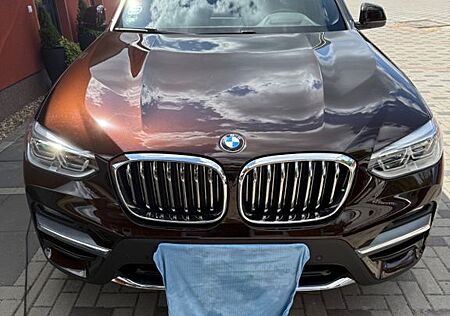 BMW X3 xDrive30d Luxury Line AT Luxury Line