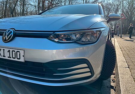 VW Golf Volkswagen 1.5 eTSI OPF 96kW DSG Life Life