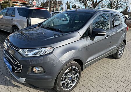 Ford EcoSport Titanium- Scheckheftgepflegt Garantie