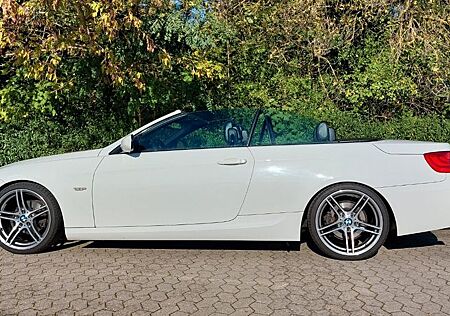 BMW 320i Cabrio -