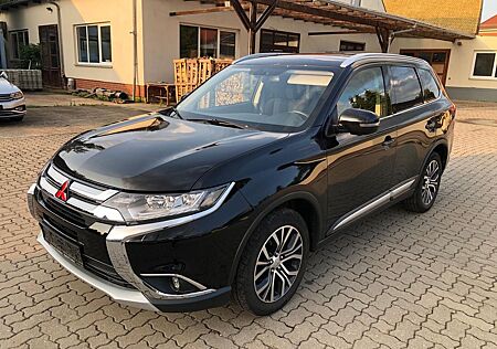 Mitsubishi Outlander Edition+ 4WD Automatik.1 Hand.