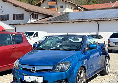 Opel Tigra 1.8 -