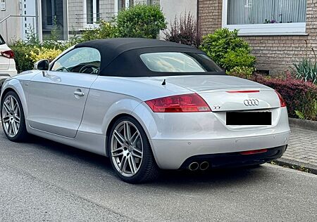 Audi TT !!! Roadster 2.0 TFSI S-Line - gepflegt !!!