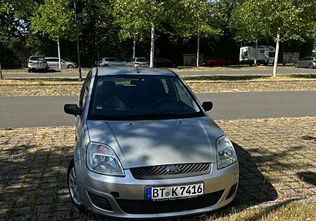 Ford Fiesta 1.3 Fun X | 5-Türer | TÜV NEU