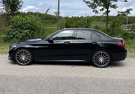 Mercedes-Benz C 43 AMG gebraucht kaufen Mercedes-Benz C 43 AMG Mercedes-AMG C 43 4MATIC Autom. Mer...