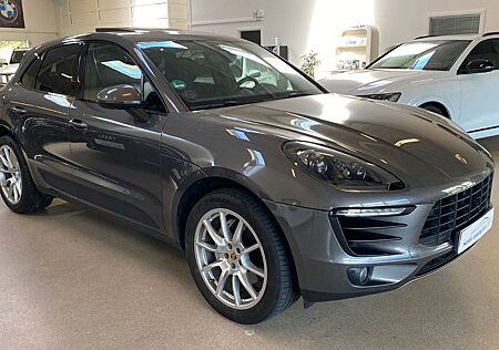 Porsche Macan S