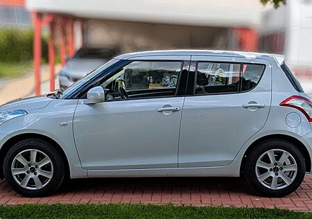 Suzuki Swift 1.2 Club **Scheckheft gepflegt**