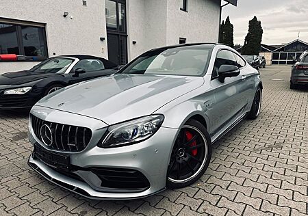 Mercedes-Benz C 63 AMG C 63 S AMG COUPE AERODYNAMIK/CARBON/1-HND