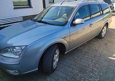 Ford Mondeo 2,2TDCi Titanium Titanium AHK