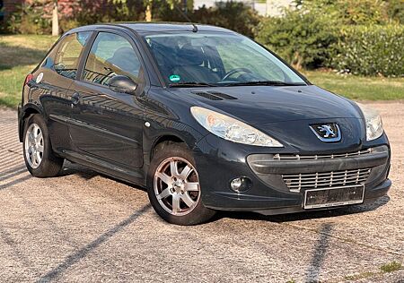 Peugeot 206 + Basis 1.2 Benzin * 2-Hand *