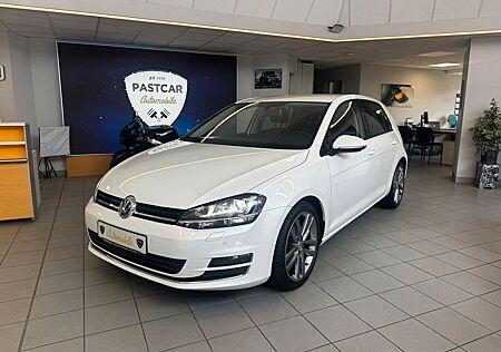 VW Golf Volkswagen VII Lim. Highline BMT- DSG- Bi xenon- led