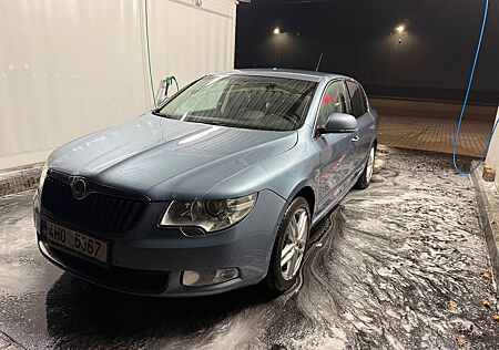 Skoda Superb 1.8 TSI DSG Elegance Elegance